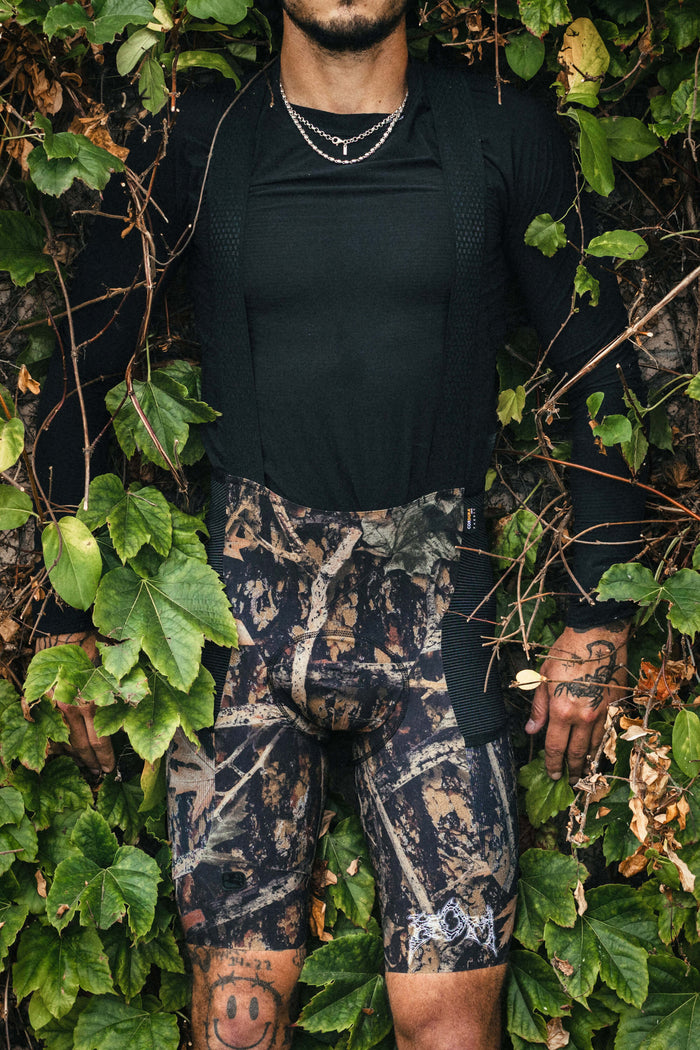 Men's Beyond Gravel KOM Cargo Bib Short