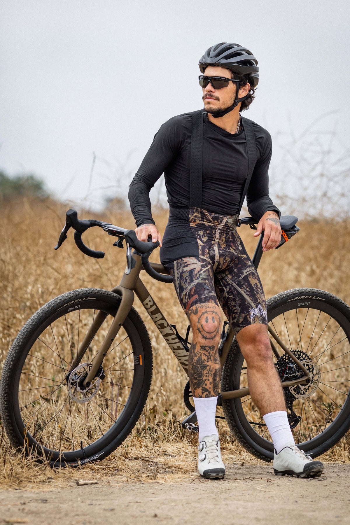 Men's Beyond Gravel KOM Cargo Bib Short