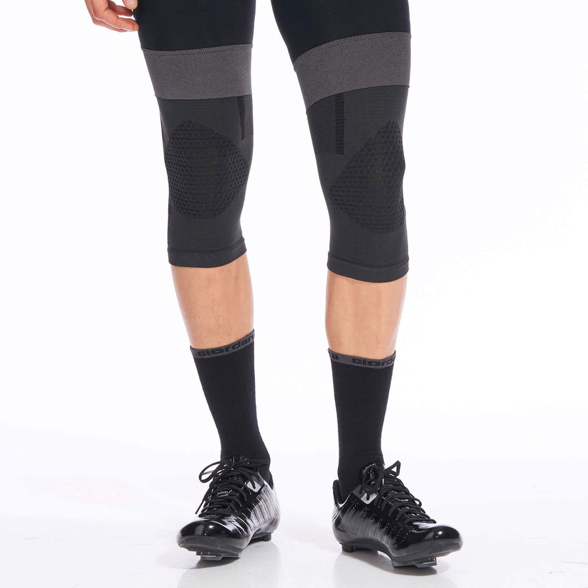 Heavyweight Knitted Dryarn Knee Warmers by Giordana Cycling, , Made in Italy